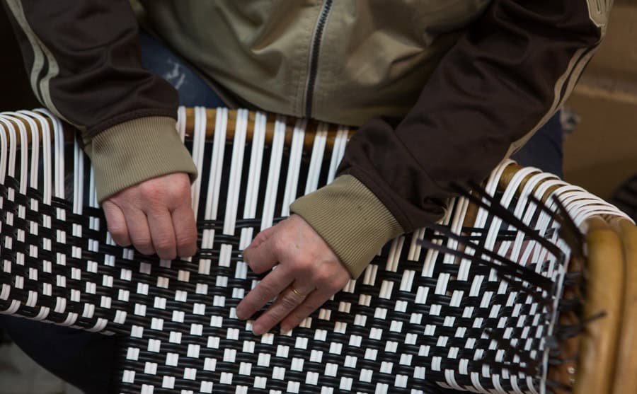 Le canneur : art et tradition au cœur de la Maison Louis Drucker